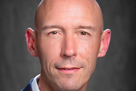 Headshot of Alex Garn