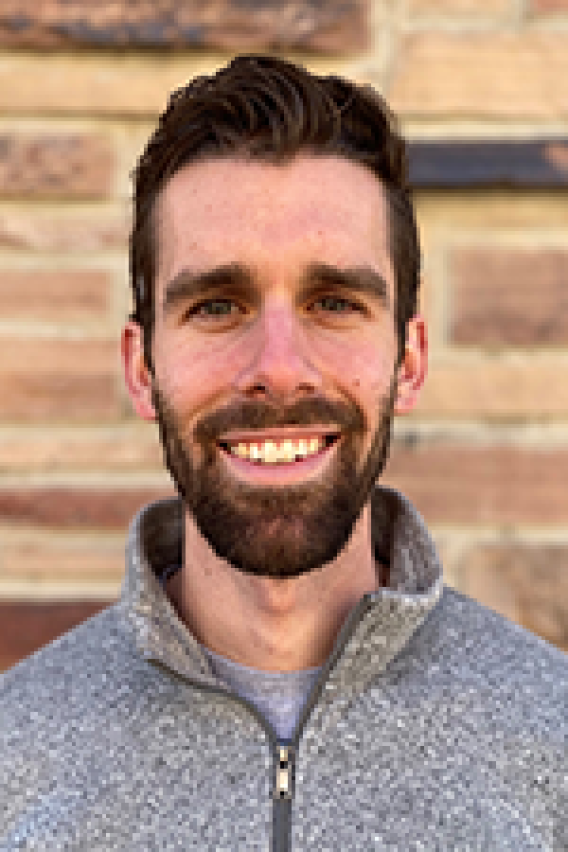 Headshot of Daniel Craighead